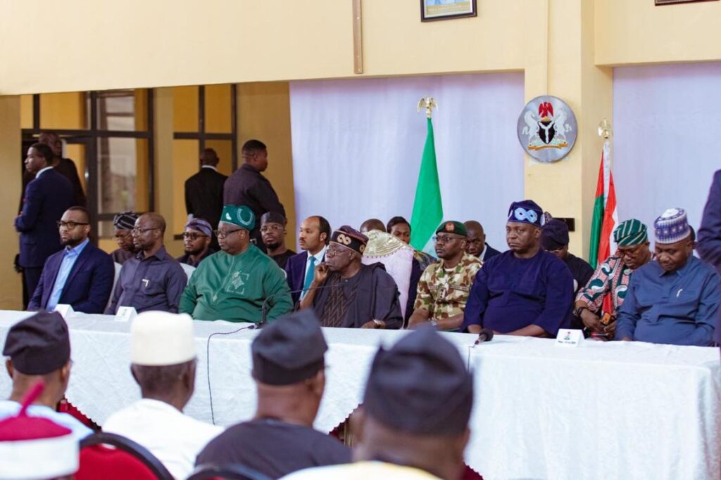 APC Chairman and Tinubu in Plateau State